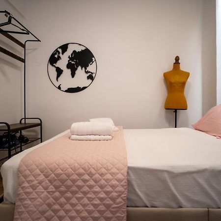 グラナダLa Casita De Elena - Piso En El Centroアパートメント エクステリア 写真