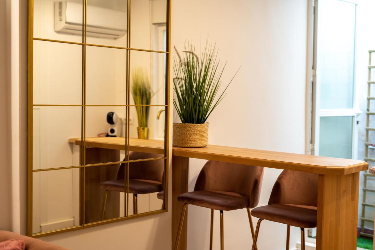 グラナダLa Casita De Elena - Piso En El Centroアパートメント エクステリア 写真